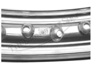 A NORTON COMMANDO SHOULDERED VALANCED ALLOY DISC BRAKE FRONT WHEEL RIM WM X SPOKE
