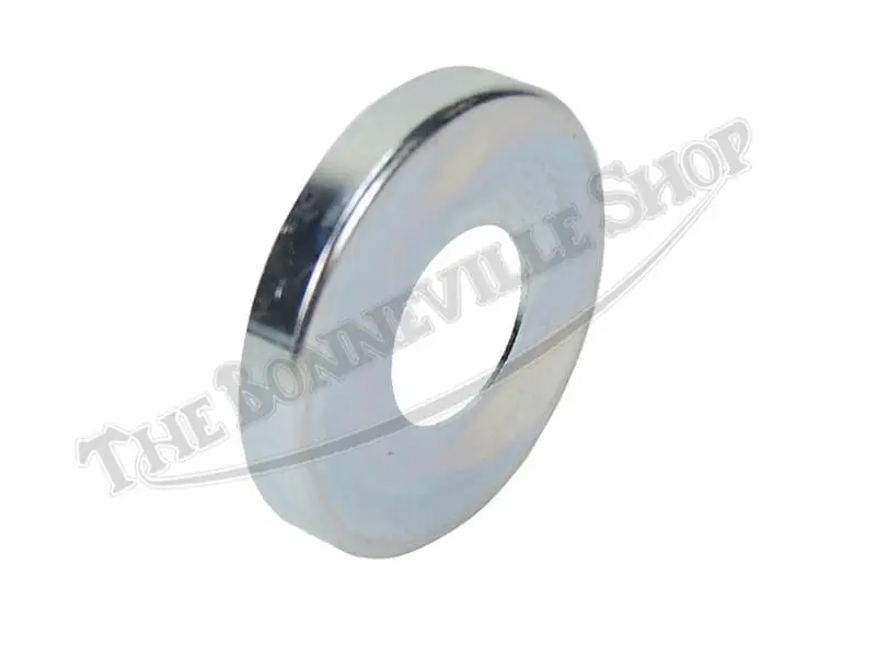 TRIUMPH WHEEL BEARING GREASE RETAINER Front Wheel Bearing Grease Retainer 37-1481