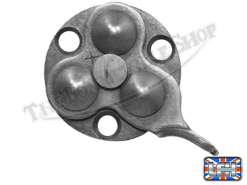 Triumph Clutch Operating Lever/Ramp assembly 57-7033