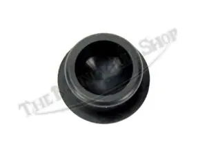 60 4152 04 TRIUMPH 750 SIDEPANEL PLUG
