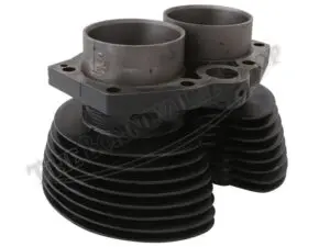 70 6304 07 Triumph 650 Bonneville Tiger T120 TR6 9 Stud Cylinder Barrel 1963 72
