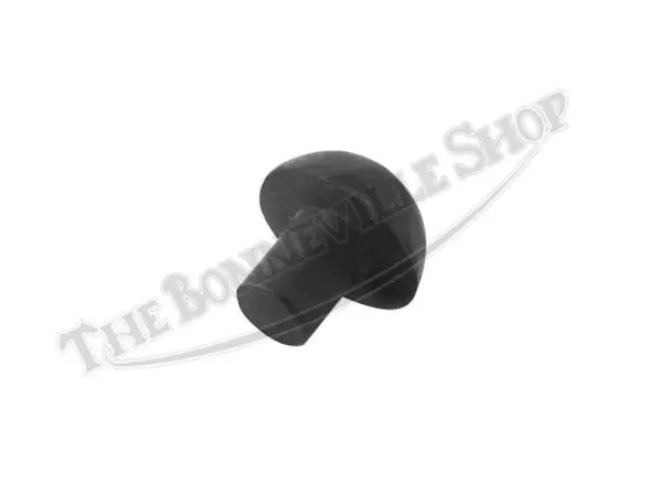 70 7573 02 Triumph Bonneville Tiger etc Crankcase Sprocket Guard Rubber Plug