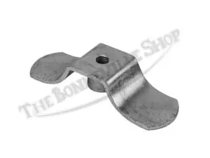 70 9696 02 TRIUMPH 650 TROPHY TR6C 1969 72 SILENCER CHIP BASKET CLIP