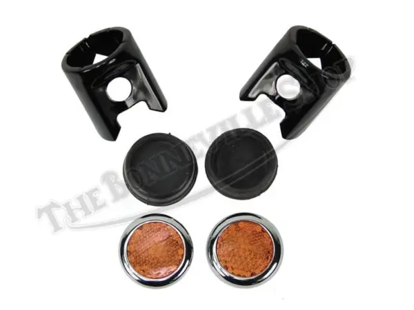 82 8194A 03 TRIUMPH UNDER TANK REFLECTOR SET