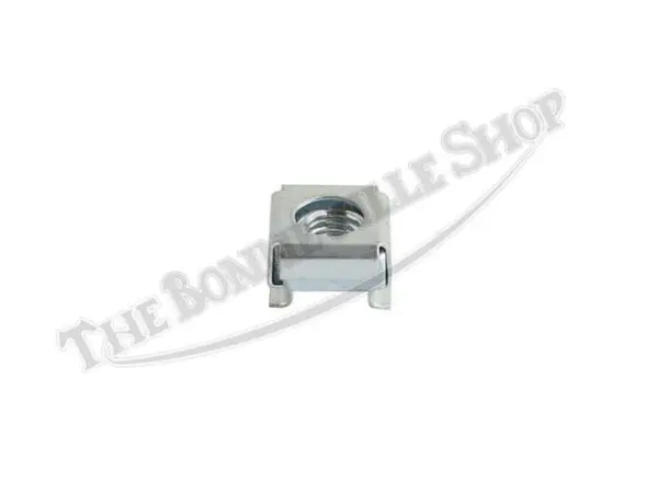 TRIUMPH TIGER TROPHY BONNEVILLE SIDEPANEL CAPTIVE NUT