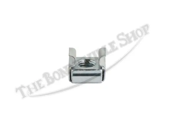 TRIUMPH TIGER TROPHY BONNEVILLE SIDEPANEL CAPTIVE NUT