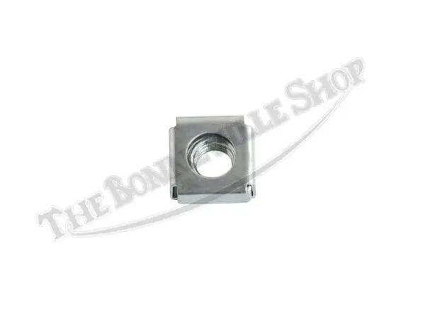TRIUMPH TIGER TROPHY BONNEVILLE SIDEPANEL CAPTIVE NUT