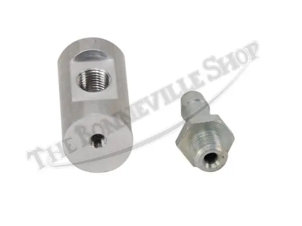 TRIUMPH BRAKE MASTER MOUNT AND PIPE
