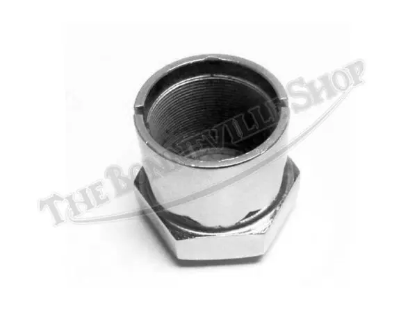 Triumph Triple Tree Sleeve Nut 97-0405 W TRIUMPH BLIND STEERING STEM NUT TPI