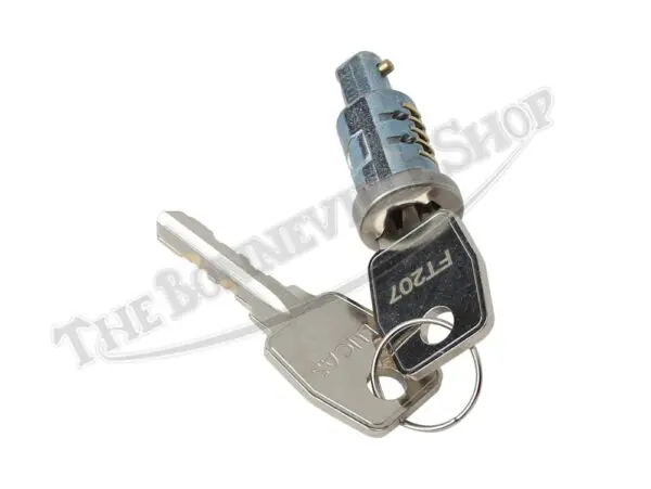 Genuine Lucas Triumph Norton BSA Ignition Barrel and Keys PN# 54335169 G 82-6981 60-0622