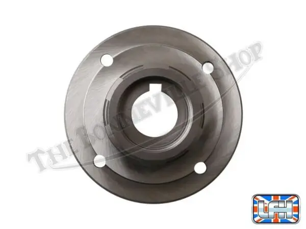 57 3929 57 1734 02 Triumph Clutch Hub