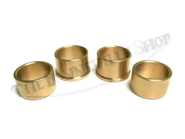 A TRIUMPH PREMIUM QUALITY FORK BUSH SET
