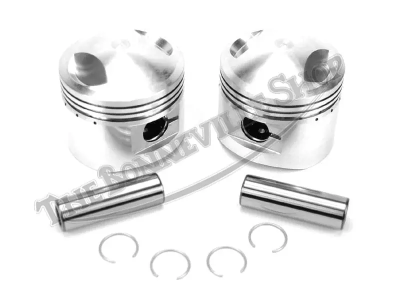 TRIUMPH PISTONS SET