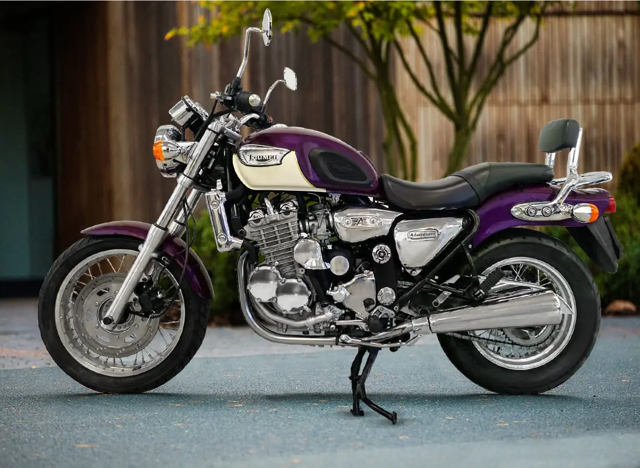 Resurrecting a Ran When Parked, Hinckley Triumph Barn Find